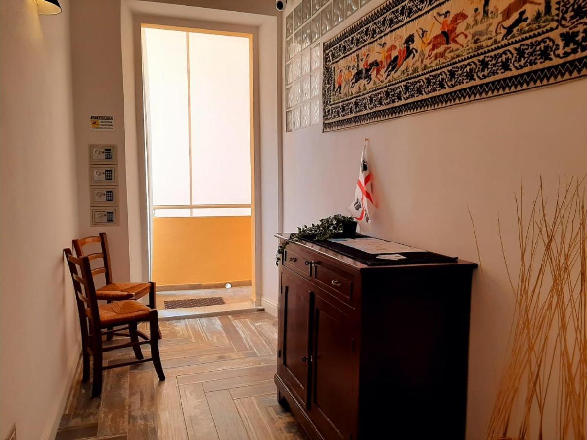Sa Mama 'E Su Sole Bed and Breakfast Cagliari Buitenkant foto